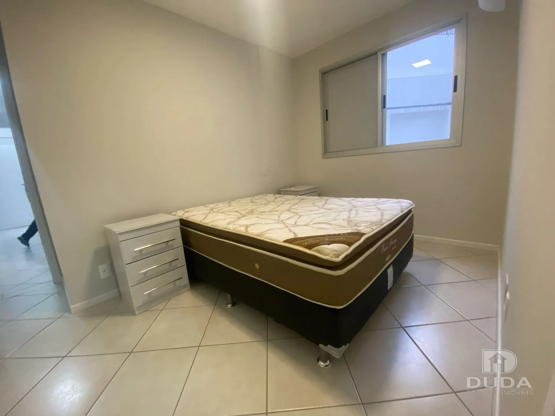 3-bedroom apartment with a home office — photo 15