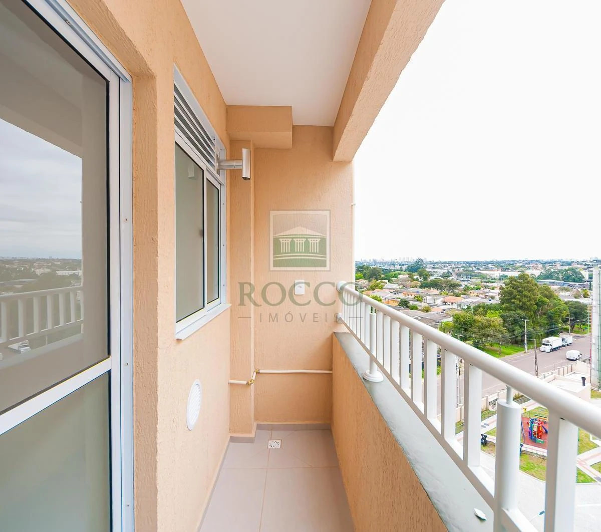Apartment, 47 m², with a grill on the balcony — photo 5