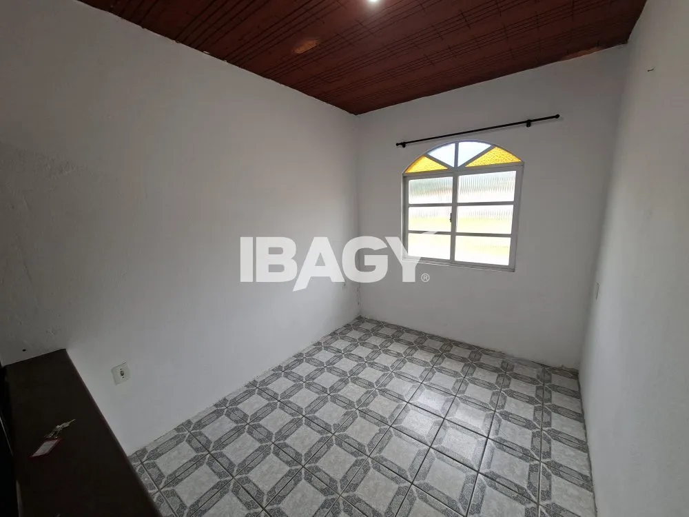 2-bedroom apartment with a private BBQ area — photo 3