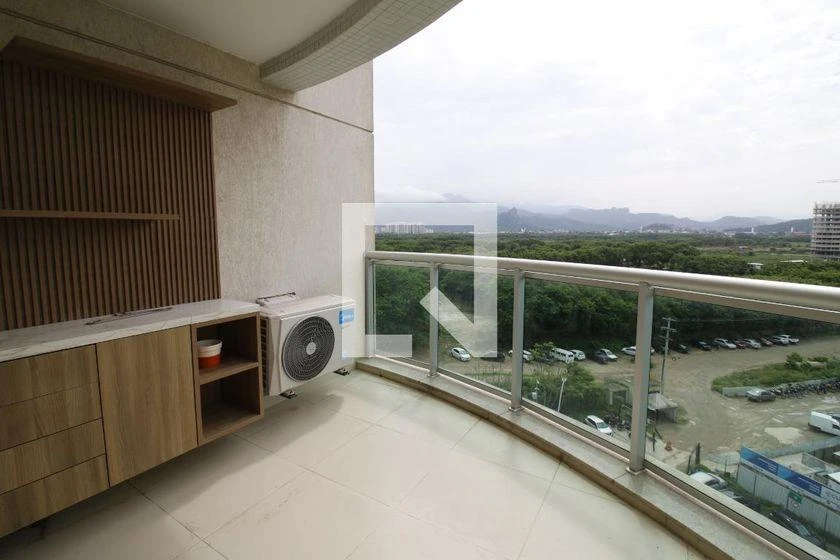2-bedroom apartment with a mountain view in Rio de Janeiro — photo 3