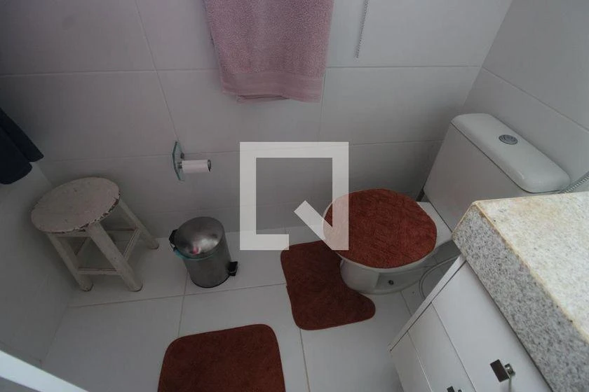 House for rent with 3 en-suite bedrooms and 200 m² — photo 43