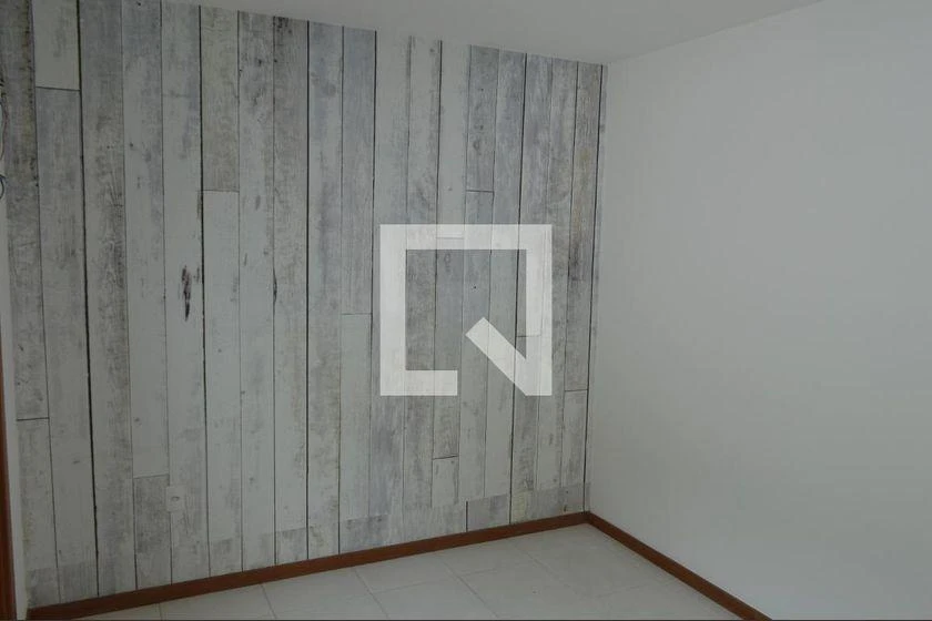188 m² house with 4 en-suite bedrooms and 3 parking spots — photo 9