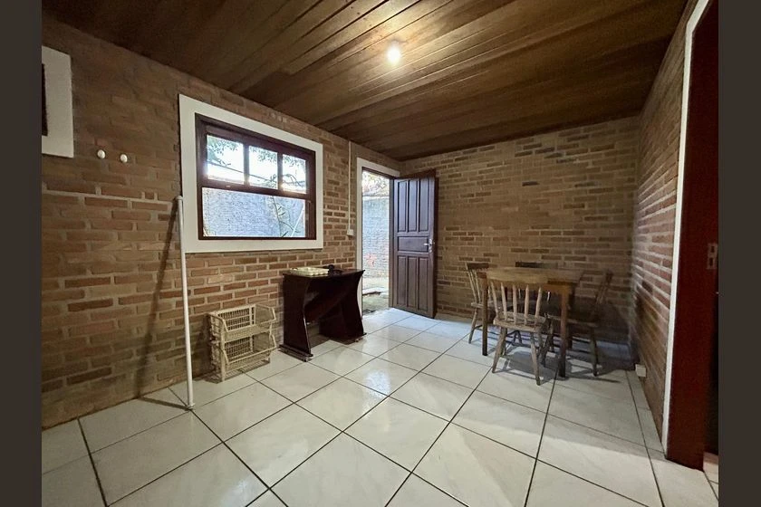 Apartamento amueblado de 2 habitaciones con jardín privado — photo 4