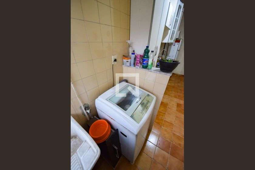 Furnished apartment with 2 bedrooms and 102 m² — photo 28