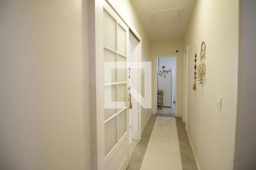 4-bedroom house with a home office — photo 20