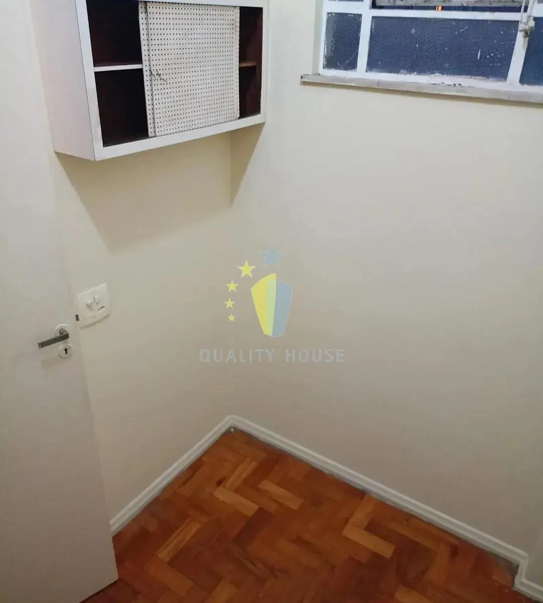 Apartment, 75 m², with wood or laminate floors — photo 26