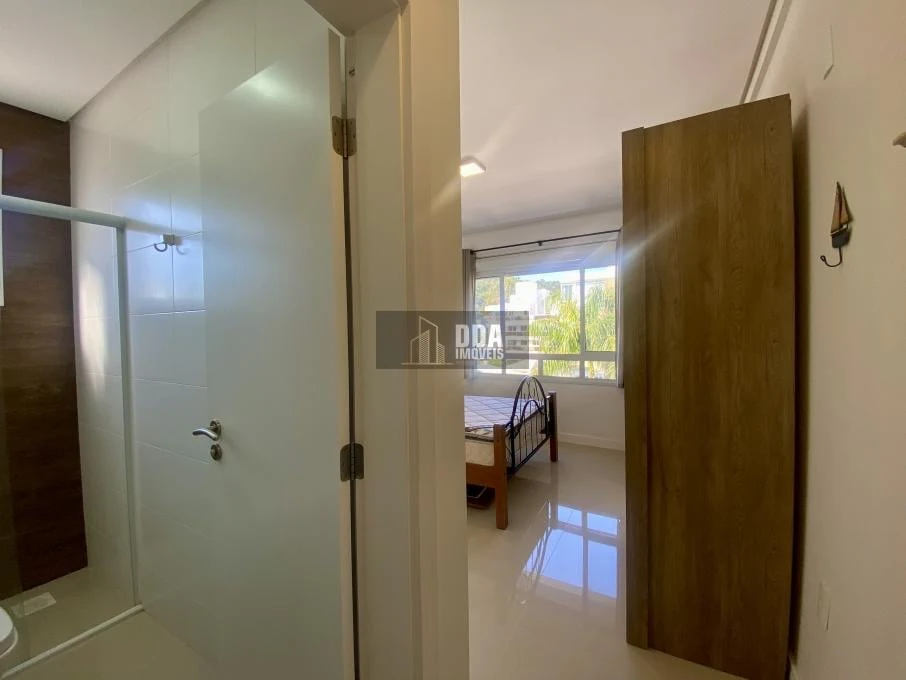 3-bedroom apartment, 2 with their own bathrooms, 97 m² — photo 3