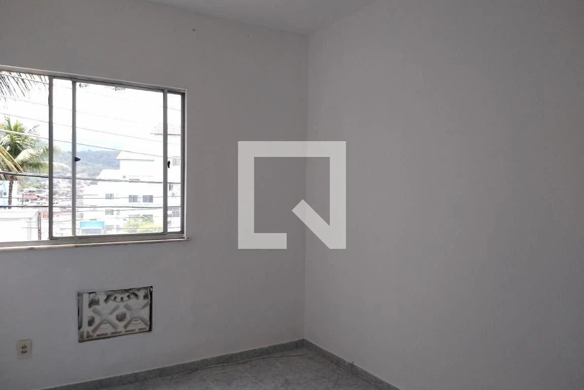 2-bedroom apartment in a building with a pool — photo 14