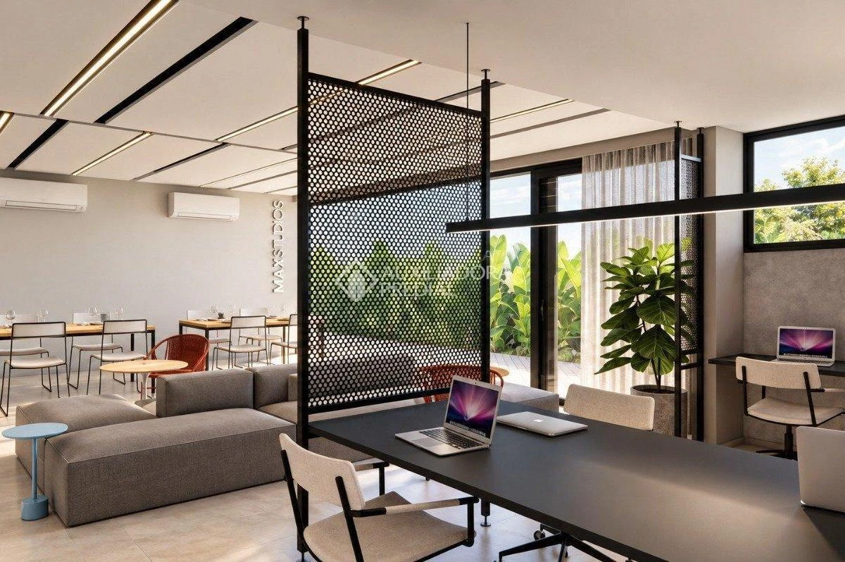20 m² apartment with a home office and a washing machine