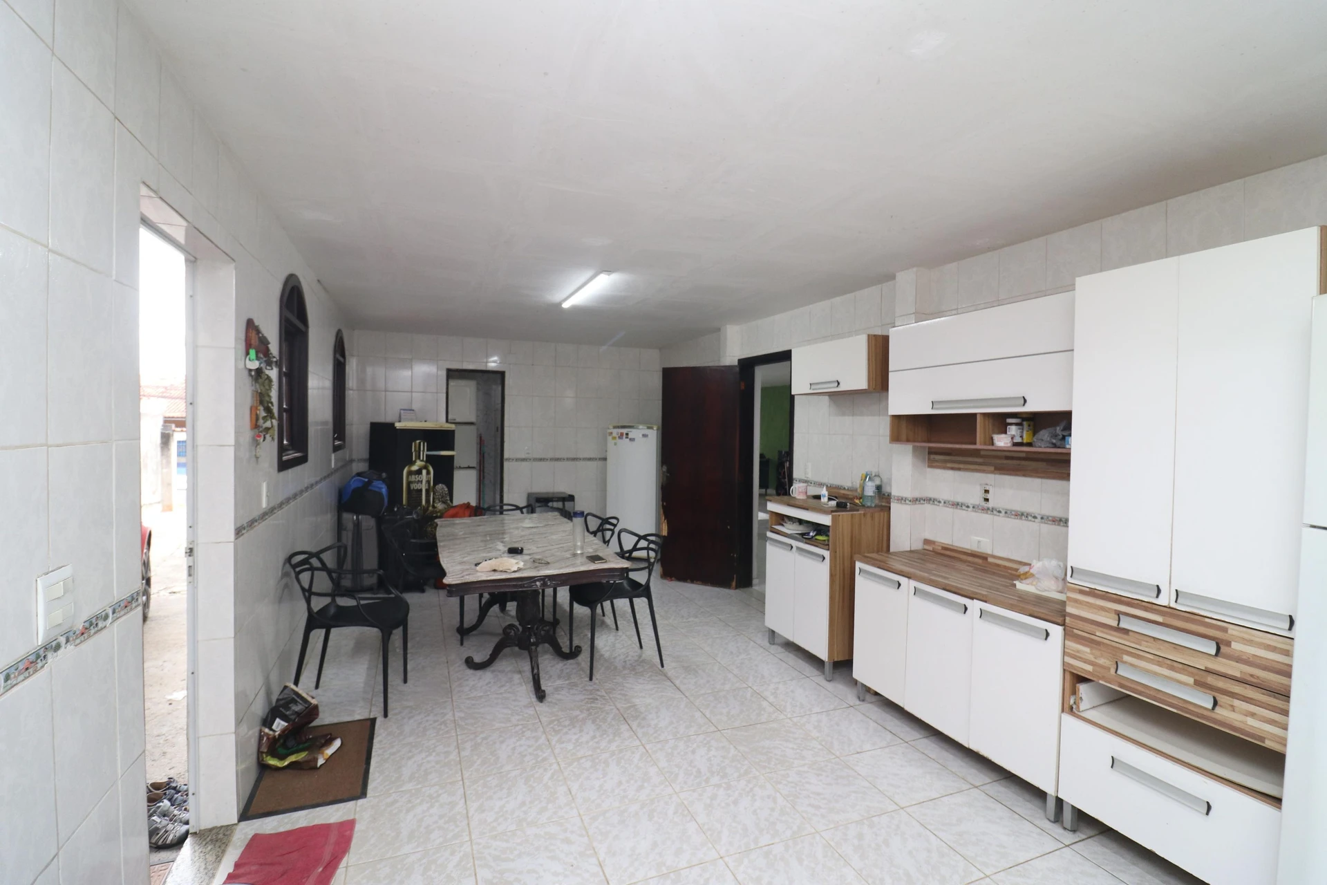 House with 4 suites and 3 parking spaces with private garden — photo 44