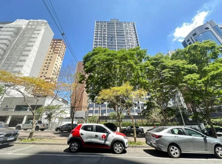 Apartamento para locação de 198 m² com 3 quartos e 2 vagas — photo 3