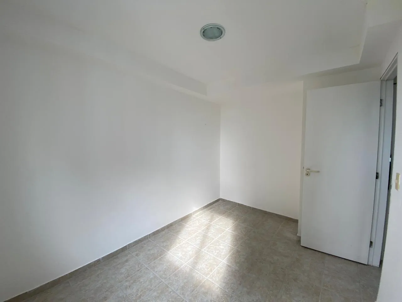 2-bedroom apartment of 54 m² with 1 covered parking — photo 7