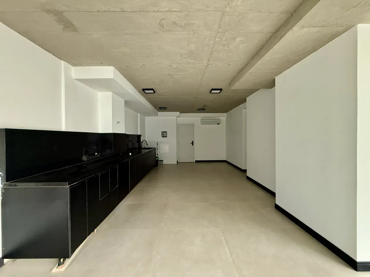 Private BBQ in a 3-bedroom apartment, 100 m² — photo 3