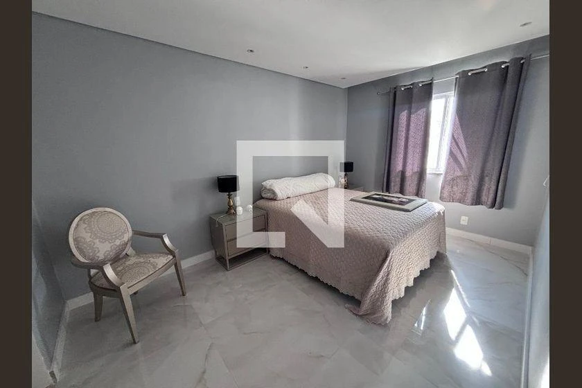 Furnished 4-bedroom apartment with gas-stove kitchen — photo 12