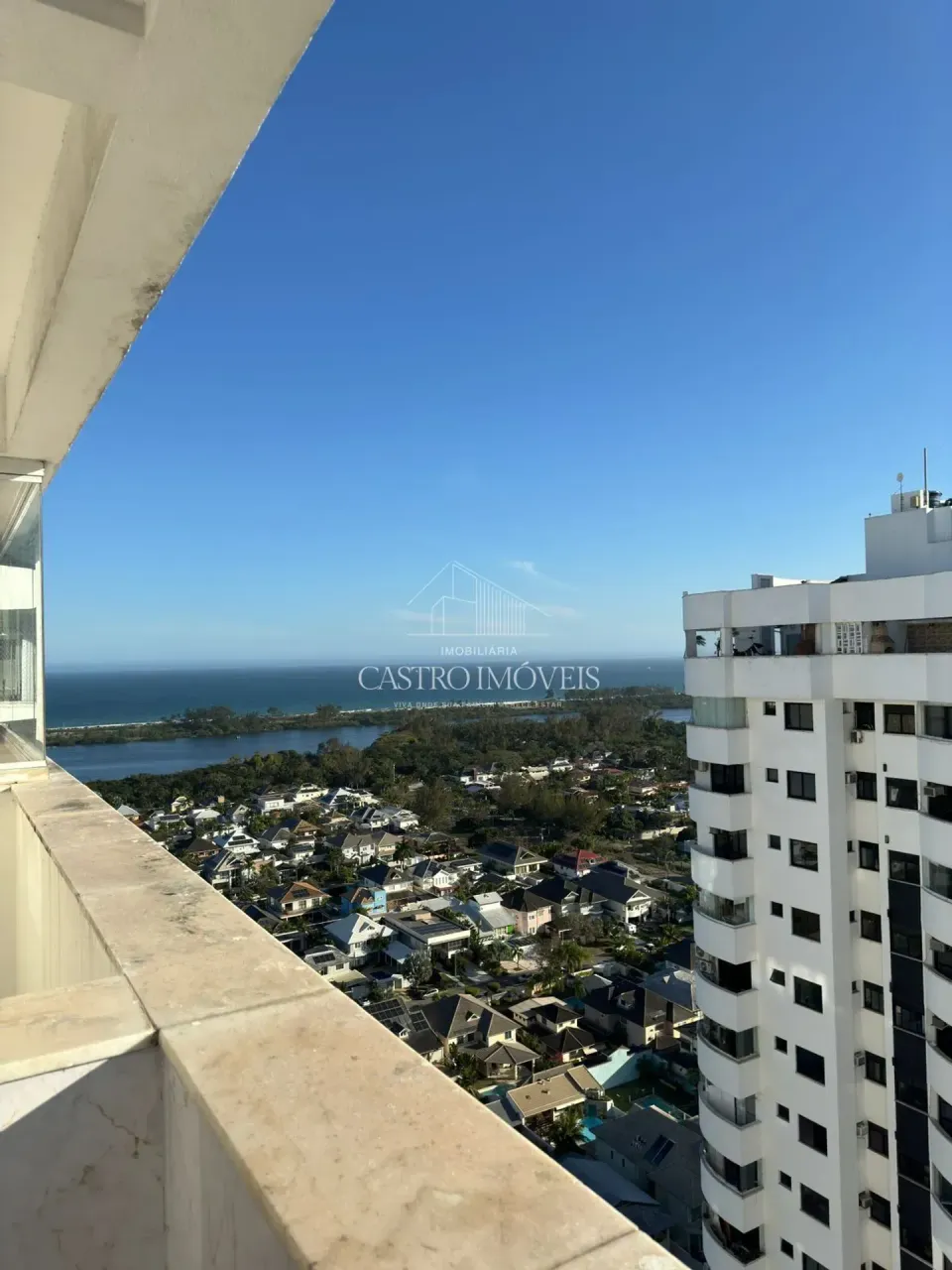 3-bedroom penthouse with 184 m² — photo 15