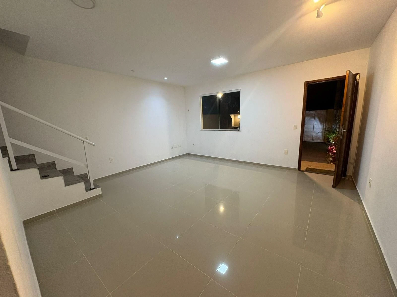Unfurnished house with 3 bedrooms and 3 bathrooms — photo 14