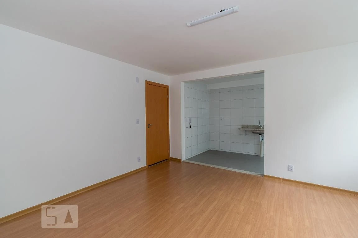 2-bedroom apartment in a building with a pool — photo 4