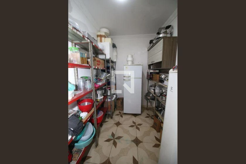 Casa mobiliada com 3 quartos, 1 banheiro e jardim privativo — photo 31