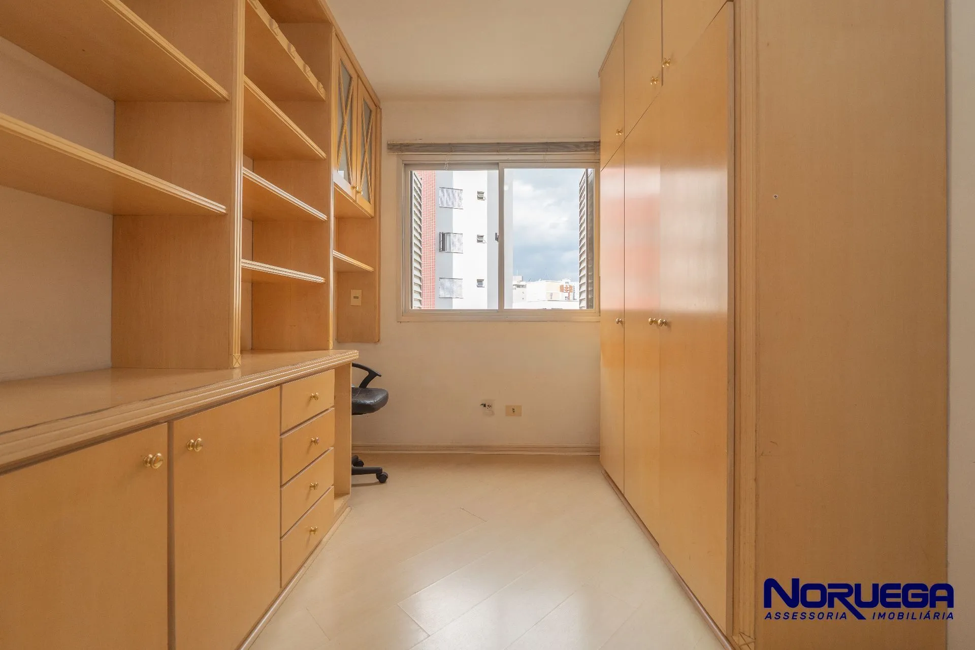 Apartment, 117 m², with a dryer — photo 15
