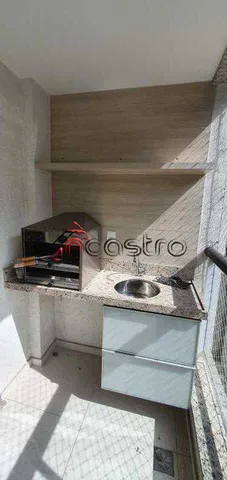 Furnished 3-bedroom apartment with a balcony — photo 12