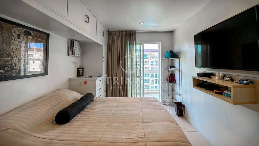 Furnished penthouse with 4 bedrooms, 200 m² and 3 parking — photo 29