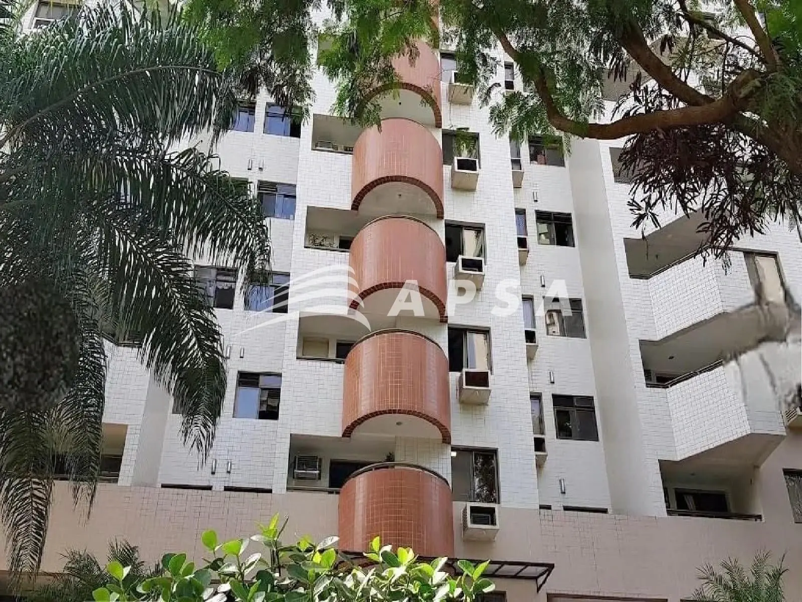 Apartamento de 1 quarto em condomínio com piscina — photo 18