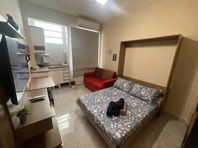 Furnished studio, 18 m², with a home office