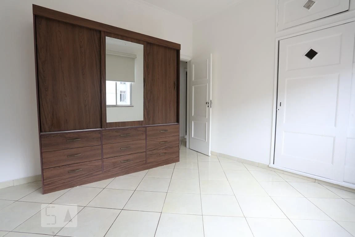 3-bedroom apartment with 2 bathrooms and no parking — photo 8