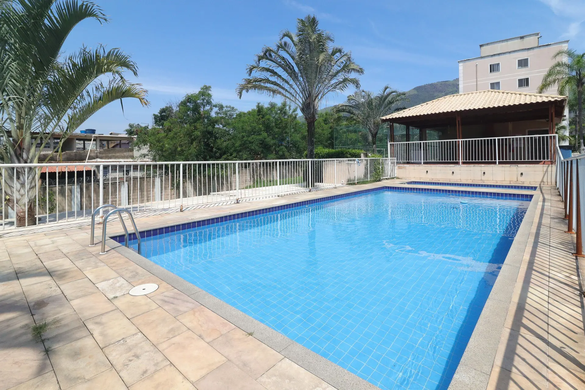 Departamento de 2 dormitorios en edificio con piscina — photo 10