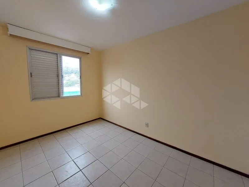 Квартира з 1 спальнею 51 м² з окремою кухнею — photo 15