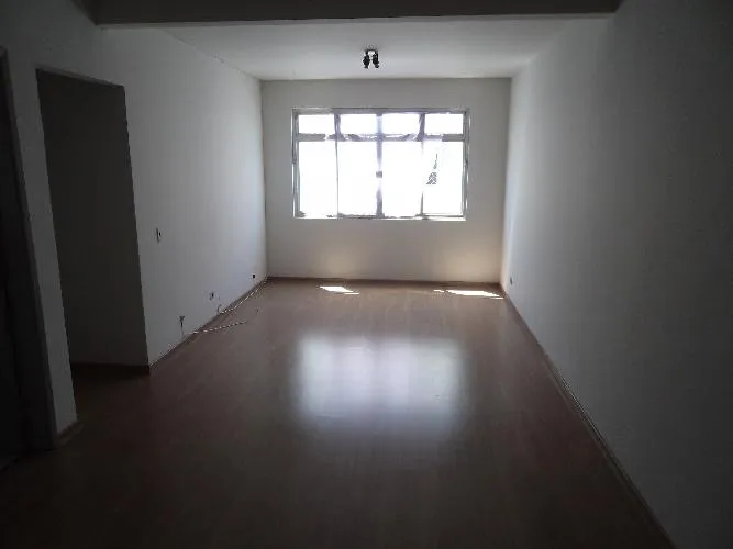 Квартира з 3 спальнями та 2 ванними на 3 поверсі — photo 4