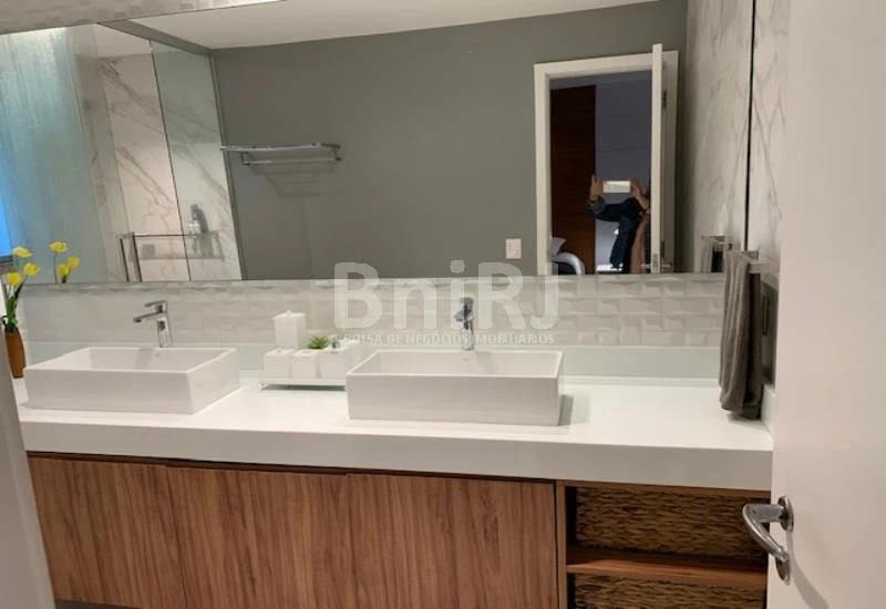 Apartamento mobiliado de 260 m² com 4 dormitórios e churrasqueira — photo 16