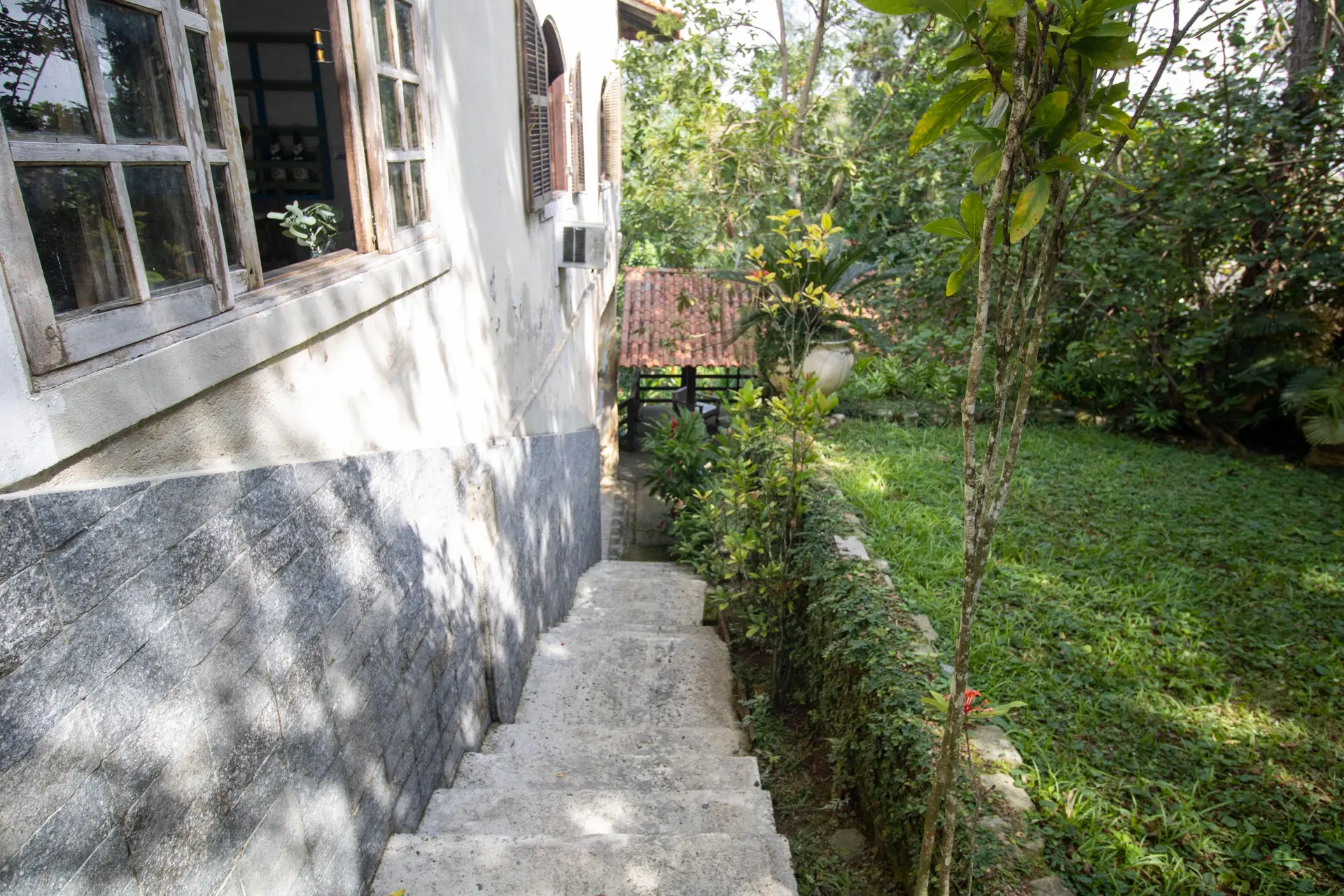 Furnished house with 4 bedrooms and balcony BBQ — photo 4