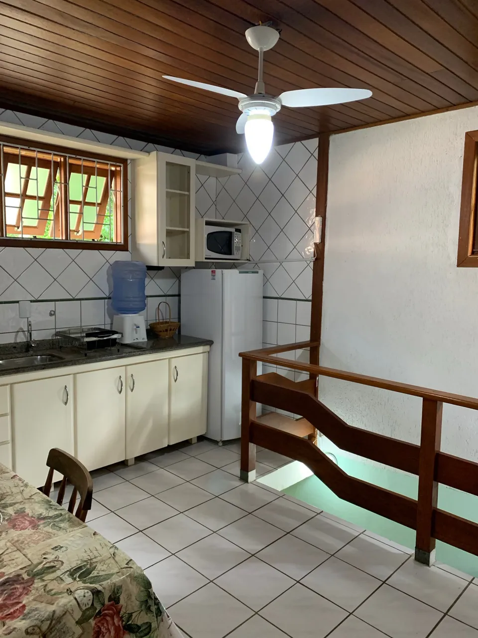 Apartamento com 2 quartos e 1 banheiro