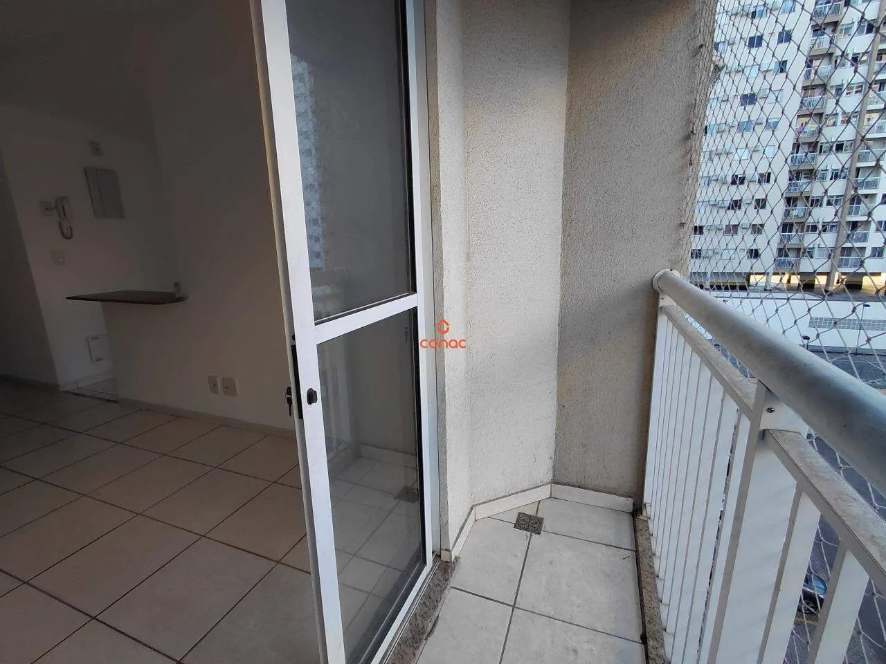 2-bedroom apartment in a building with a gym — photo 19