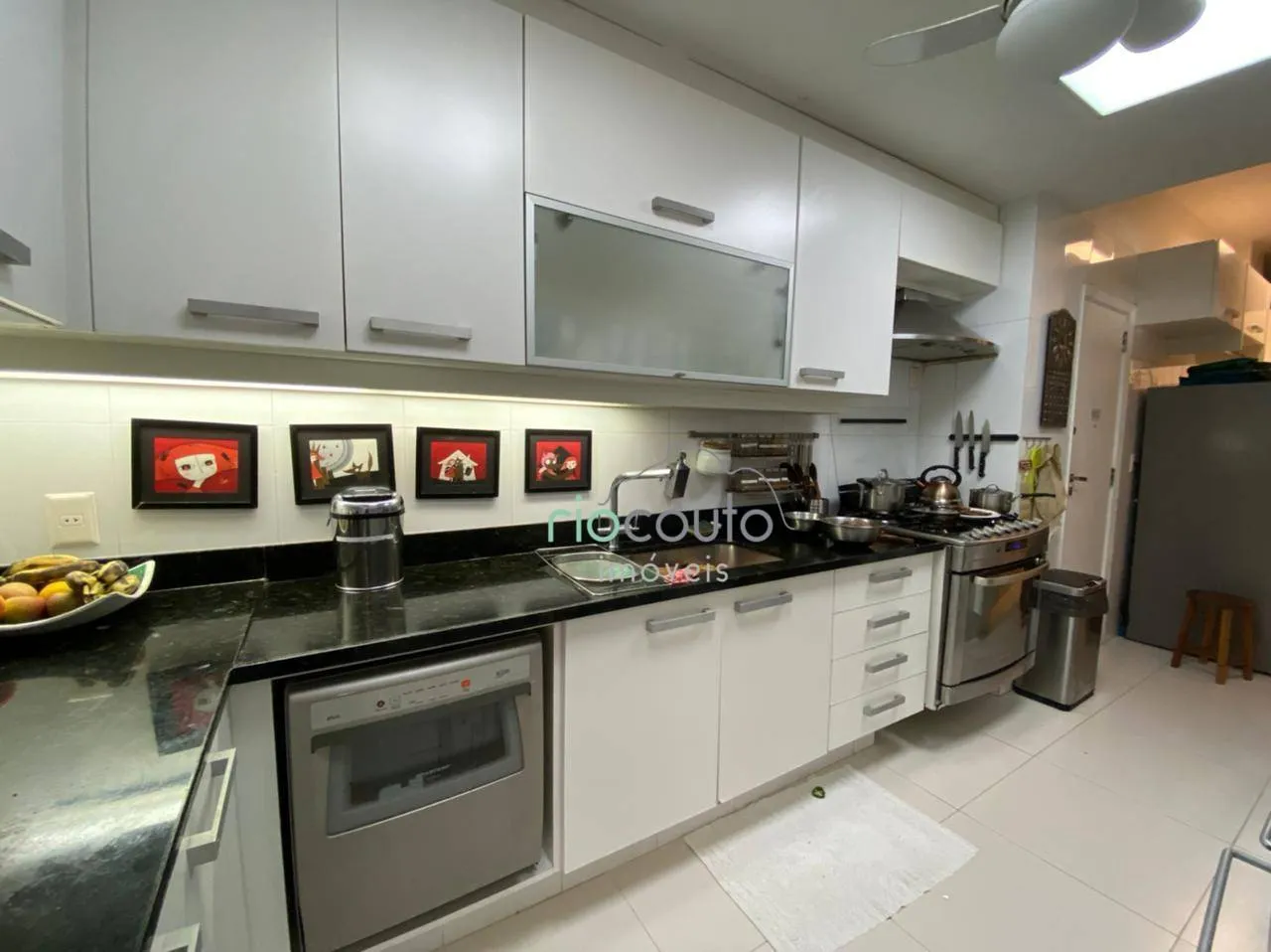 4-bedroom apartment with a dishwasher in Rio de Janeiro — photo 25