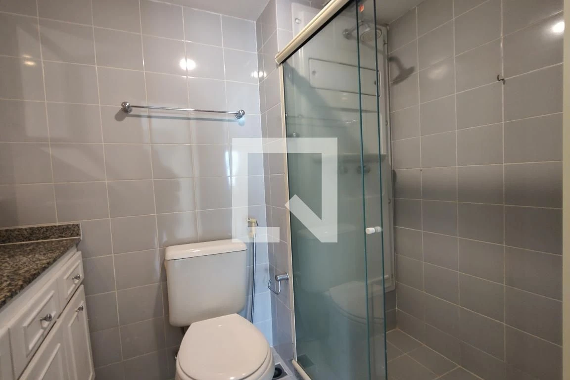 Панорамні вікна та 2 спальні: квартира 73 м² — photo 28
