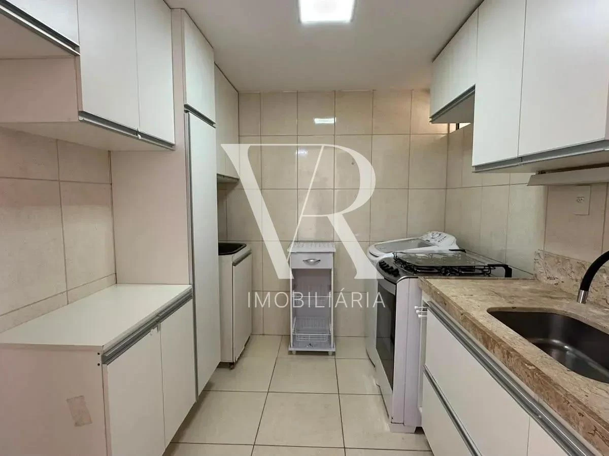 Furnished 80 m² apartment with 2 bedrooms and 1 suite — photo 2