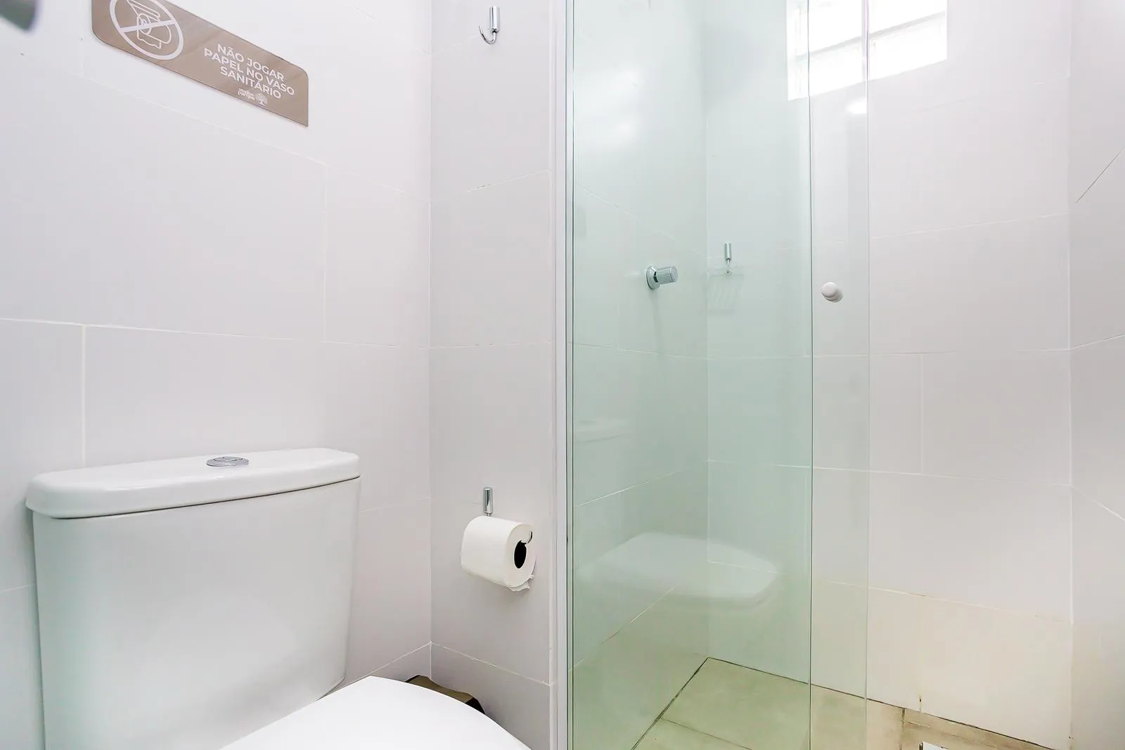 Furnished 27 m² apartment with 1 en-suite and no parking — photo 23
