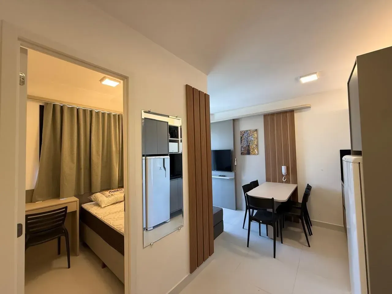 Apartamento mobiliado com 2 quartos e varanda — photo 6