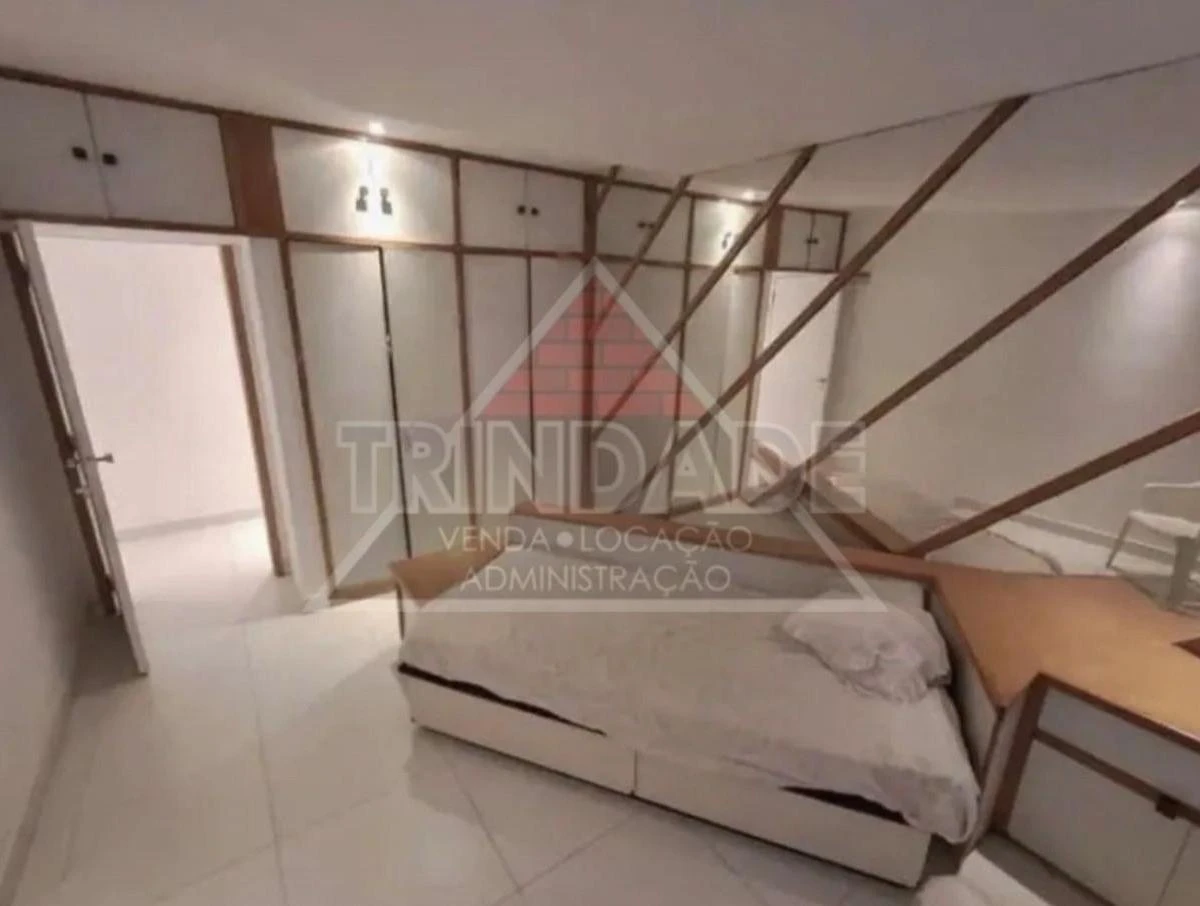 Top-floor apartment with 4 bedrooms, 4 baths and 300 m² — photo 11