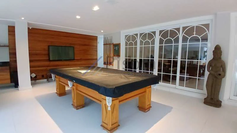 Casa sem mobília 980 m² com 5 suítes e 8 banheiros — photo 24