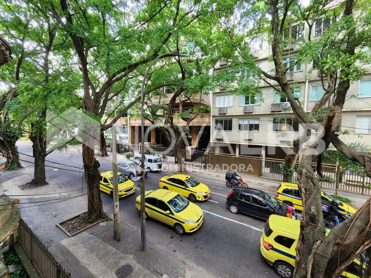 3-bedroom apartment with 90 m² and closed kitchen — photo 19