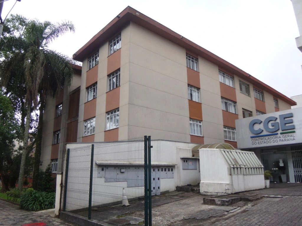 Apartamento, 145 m², com piso de madeira ou laminado — photo 24