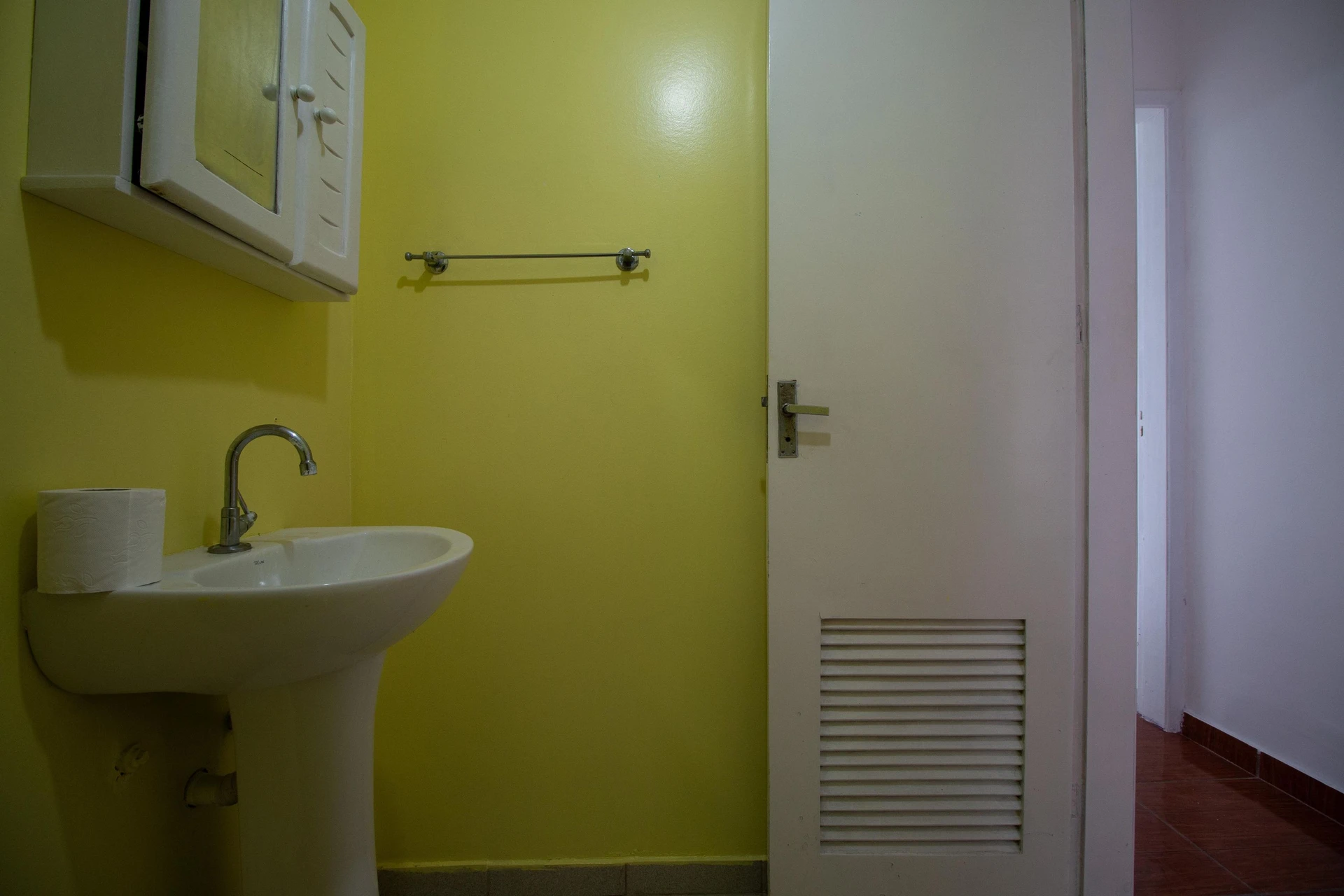 68 m² apartment with a washing machine and a mountain view — photo 41