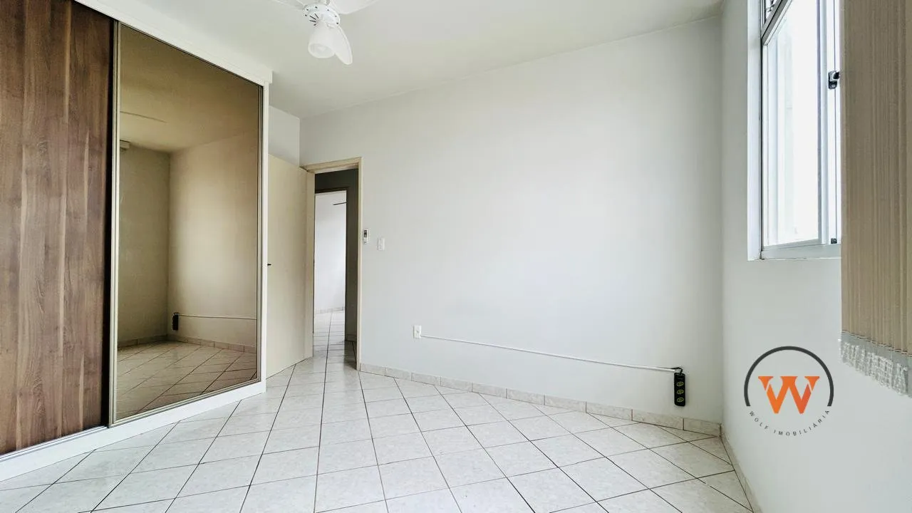 3-bedroom apartment with a separate kitchen and pets — photo 10