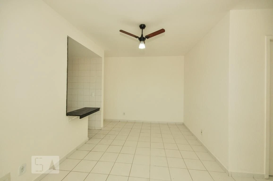 Unfurnished 2-bedroom apartment with 1 bath and open-plan kitchen — photo 15