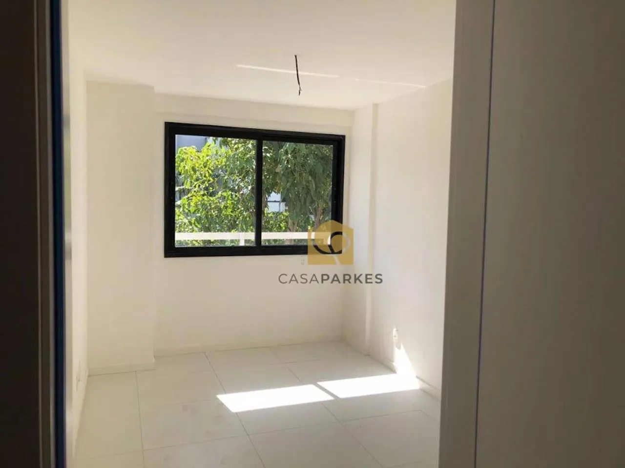 Unfurnished apartment with 3 bedrooms and balcony grill — photo 9