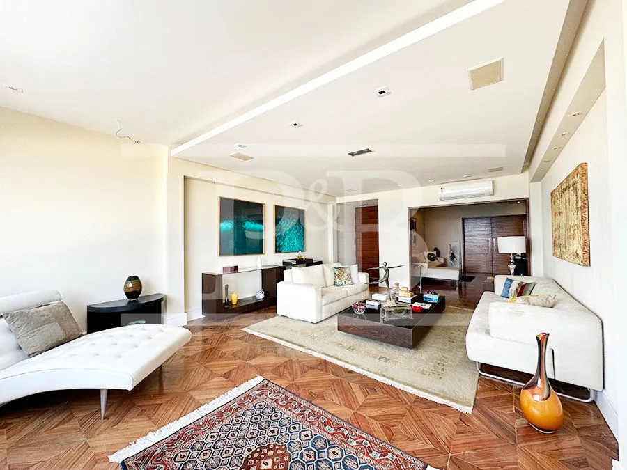 4-bedroom apartment with 4 bathrooms and 190 m² — photo 4