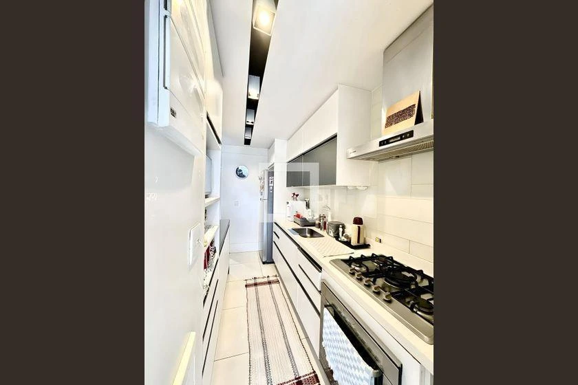 Apartamento mobiliado com 3 quartos e 2 suítes de 156 m² — photo 2
